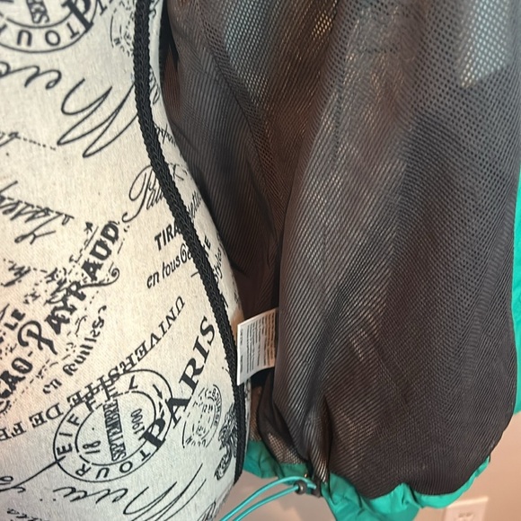 Outbound Green Raincoat with Hood and Water-Resistant Finish - Picture 17 of 17